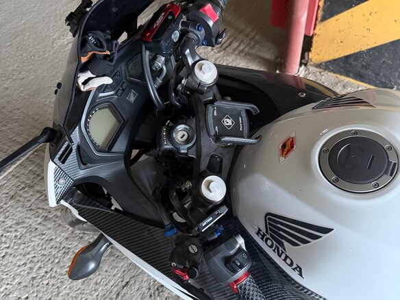 2015 Honda CBR 650F, белый, 700000 рублей - вид 8