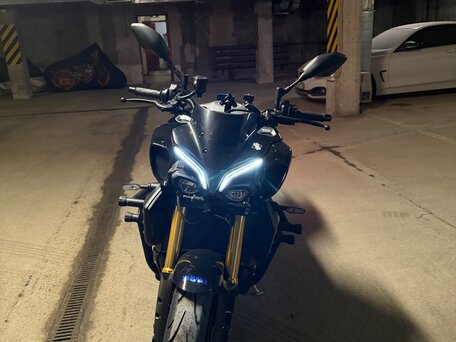 2025 Yamaha MT-10SP, серебристый, 1680000 рублей, вид 1