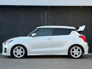 2022 Suzuki Swift Sport V, белый, 890404 рублей, вид 4
