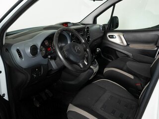 2014 Citroen Berlingo II Рестайлинг, белый, 640000 рублей, вид 5