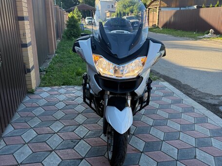 2011 BMW R 1200 RT, белый, 900000 рублей, вид 2