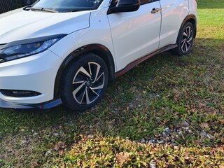 2017 Honda Vezel I, белый, 1900000 рублей, вид 3
