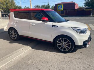 2016 Kia Soul II Рестайлинг, белый, 1500000 рублей, вид 2