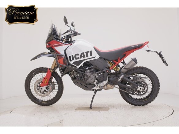 2025 Ducati DesertX, белый, 1825000 рублей
