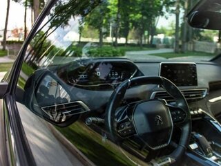 2018 Peugeot 3008 II, серый, 1650000 рублей, вид 2