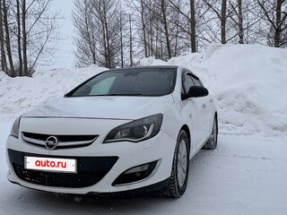 2013 Opel Astra J Рестайлинг, белый, 740000 рублей, вид 1
