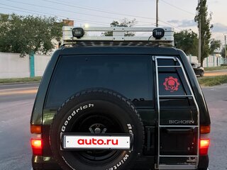 1994 Isuzu Bighorn II, зелёный, 690000 рублей, вид 4