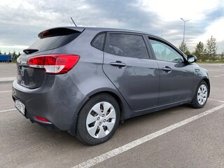 2016 Kia Rio III Рестайлинг, серый, 1050000 рублей, вид 5