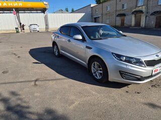 2011 Kia Optima III, серебристый, 870000 рублей, вид 3