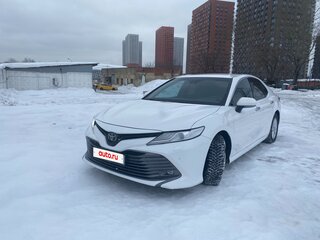 2020 Toyota Camry VIII (XV70), белый, 3000000 рублей, вид 1