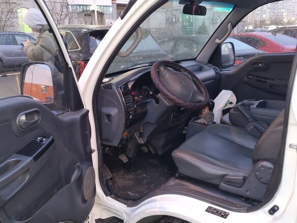 2010 Kia Bongo, белый, 870000 рублей - вид 4