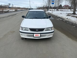 1999 Nissan Sunny B15, белый, 299000 рублей, вид 1