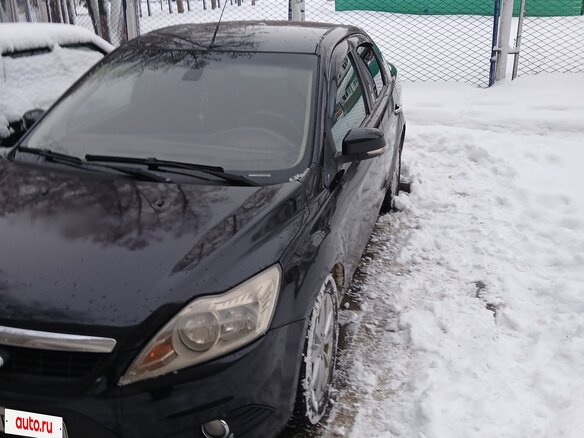 2009 Ford Focus II Рестайлинг, чёрный, 600000 рублей - вид 3