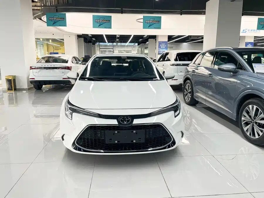 Открыть фотографии: Toyota Corolla XII (E210)