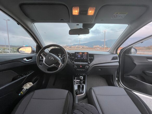 2022 Hyundai Accent V Рестайлинг, серебристый, 1900000 рублей - вид 7