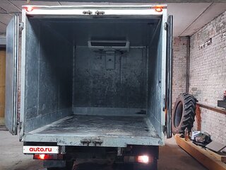 2010 ГАЗ ГАЗель (3302), белый, 730000 рублей, вид 2