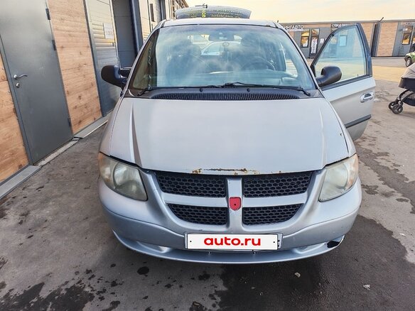 2001 Dodge Caravan Grand IV, серый, 470000 рублей