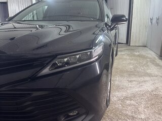 2019 Toyota Camry VIII (XV70), чёрный, 1800000 рублей, вид 4