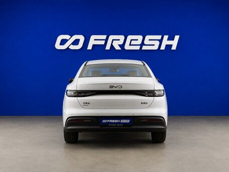 2025 BYD Seal 05 15.87 kWh, белый, 2699434 рублей, вид 4