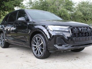 2025 Audi Q7 45 TFSI II (4M) Рестайлинг 2, чёрный, 8588859 рублей, вид 1