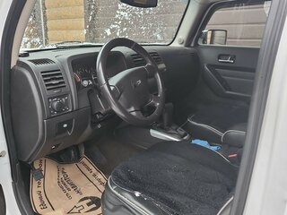 2009 Hummer H3, белый, 2120000 рублей, вид 3