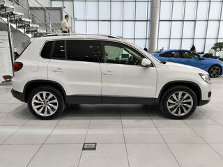 2014 Volkswagen Tiguan I Рестайлинг, белый, 1250000 рублей, вид 4