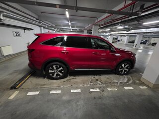 2020 Kia Sorento IV, красный, 3890000 рублей, вид 2