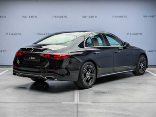 2026 Mercedes-Benz E-Класс 300 VI (W214, S214), чёрный, 8890000 рублей, вид 3