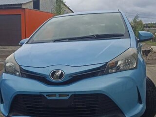 2014 Toyota Vitz III (XP130) Рестайлинг, синий, 835000 рублей, вид 1