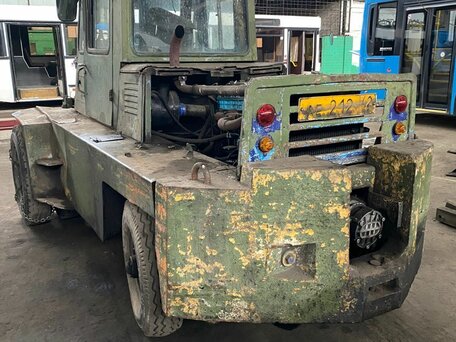 1987 Львовский Автопогрузчик М-40814, зелёный, 300000 рублей, вид 4