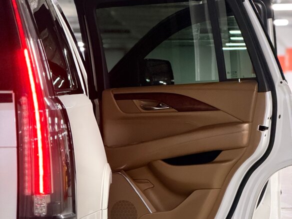 2015 Cadillac Escalade IV, белый, 4410000 рублей - вид 17