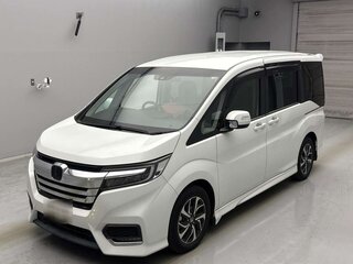 2018 Honda Stepwgn V Рестайлинг, белый, 1670000 рублей, вид 1