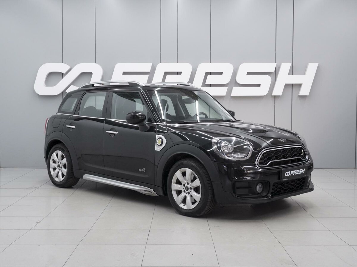 Открыть фотографии: Mini Countryman II