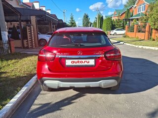 2017 Mercedes-Benz GLA 250 I (X156) Рестайлинг, красный, 2300000 рублей, вид 4