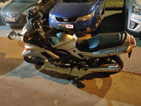 2003 Kawasaki ZZR 400, серебристый, 250000 рублей, вид 4
