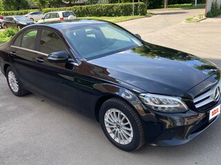 2019 Mercedes-Benz C-Класс 180 IV (W205) Рестайлинг, чёрный, 1999000 рублей, вид 3