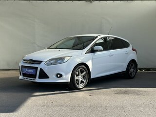 2011 Ford Focus III, белый, 645000 рублей, вид 1