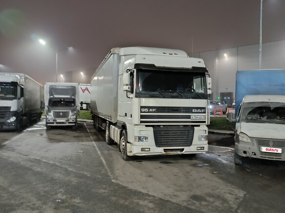 2001 DAF 95XF, белый - вид 10