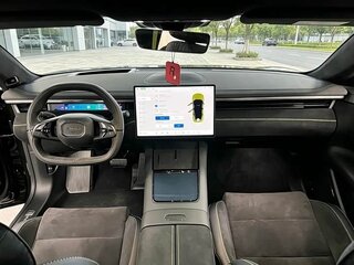 2025 Lynk & Co 10 38.2 kWh, зелёный, 4250224 рублей, вид 2