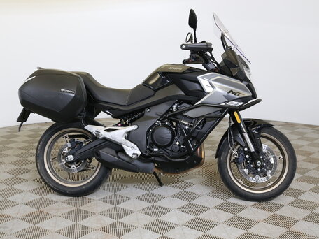 2025 CFMoto 700MT, чёрный, 832410 рублей, вид 4