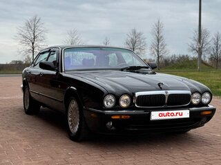 1998 Jaguar XJ Long II (X308), чёрный, 900000 рублей, вид 3