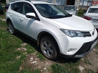 2013 Toyota RAV4 IV (XA40), белый, 1750000 рублей, вид 1