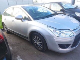 2010 Citroen C4 I Рестайлинг, серебристый, 600000 рублей, вид 1