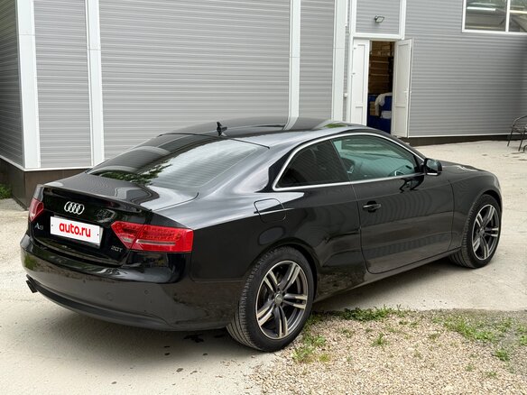 2010 Audi A5 I (8T), чёрный, 1200000 рублей - вид 2