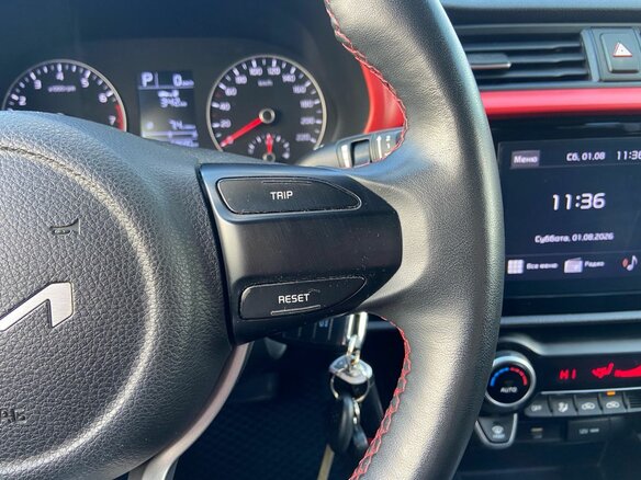 2021 Kia Rio IV Рестайлинг, белый - вид 15