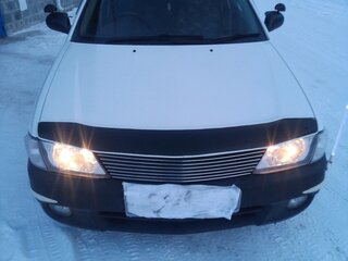 2000 Mazda Familia Y11, белый, 270000 рублей, вид 1
