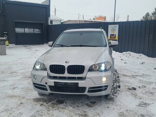 2008 BMW X5 3.0d II (E70), серебристый, 2000000 рублей, вид 1