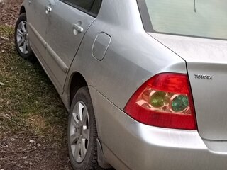 2005 Toyota Corolla IX (E120, E130) Рестайлинг, серебристый, 405000 рублей, вид 3