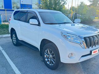 2014 Toyota Land Cruiser Prado 4-speed 150 Series Рестайлинг 1, белый, 3500000 рублей, вид 5