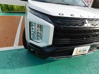 2022 Mitsubishi Delica D:5 I Рестайлинг, белый, 2150002 рублей, вид 4